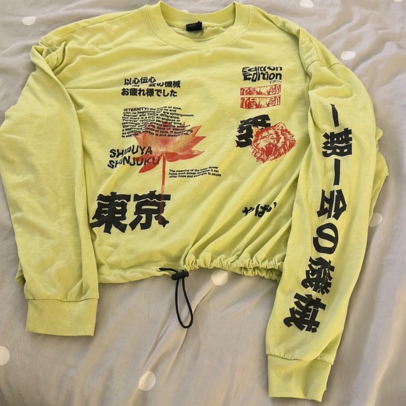 Urban Outfitters long sleeve t-shirt - Picture 1 of 3